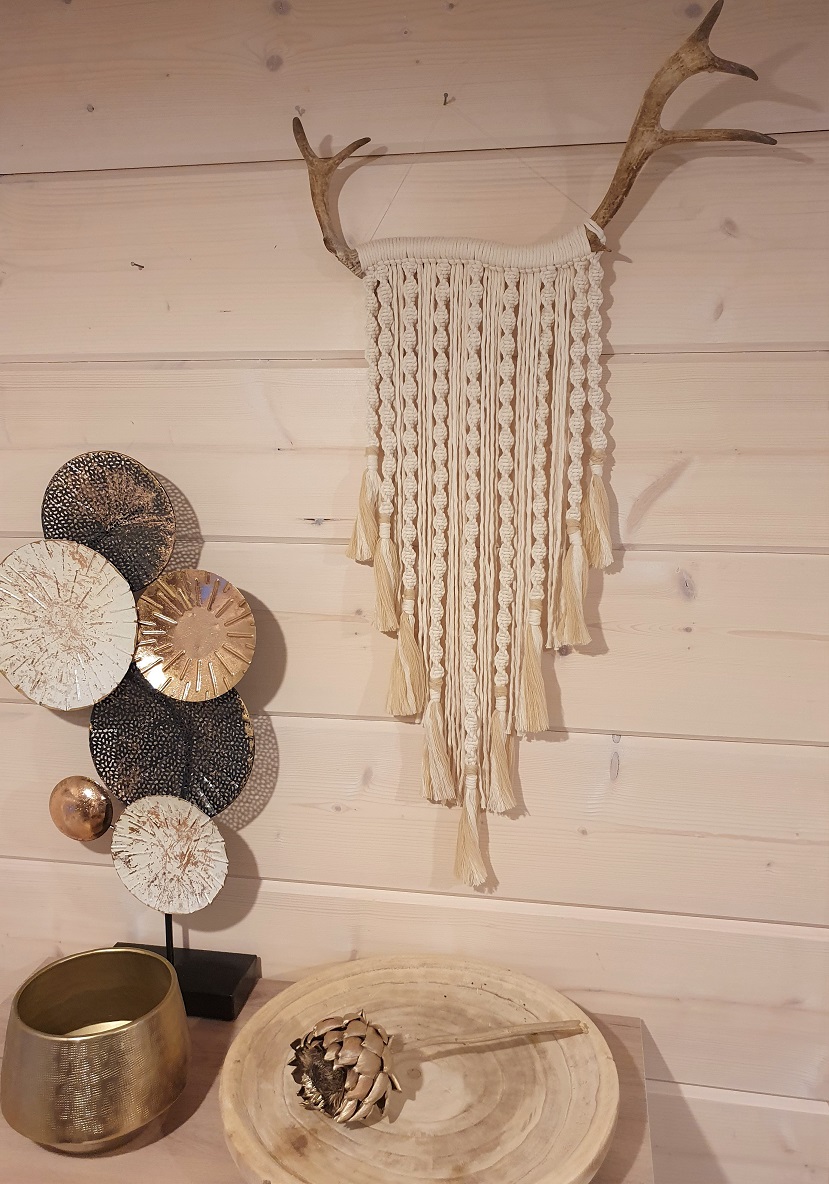 Spiral of life wall hanging, reindeer horn - Image 3